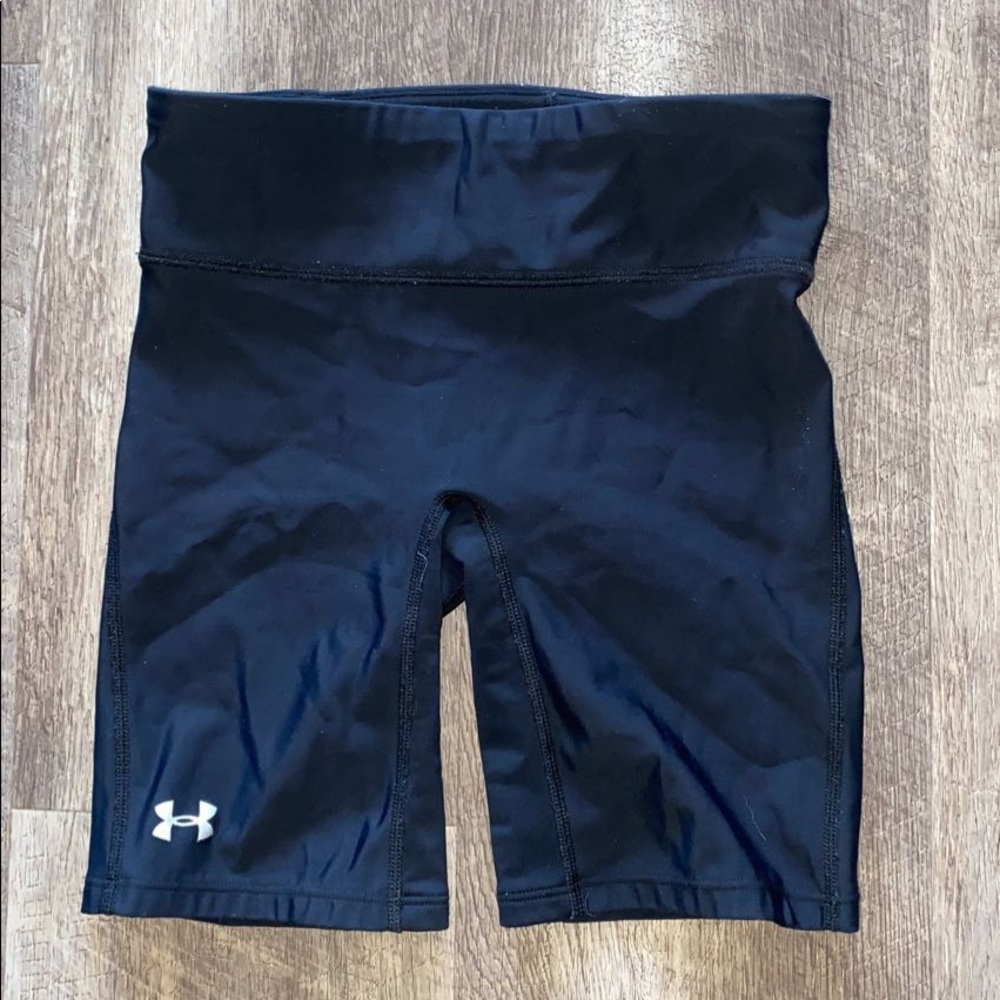 Under Armour biker shorts